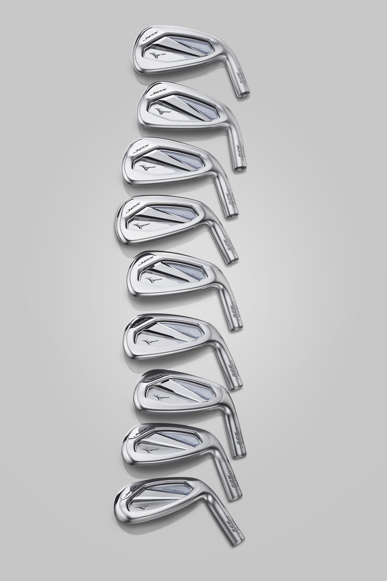 Mizuno JPX925 Hot Metal Golf Club Set - 4 - GW - RH / STEEL / STIFF