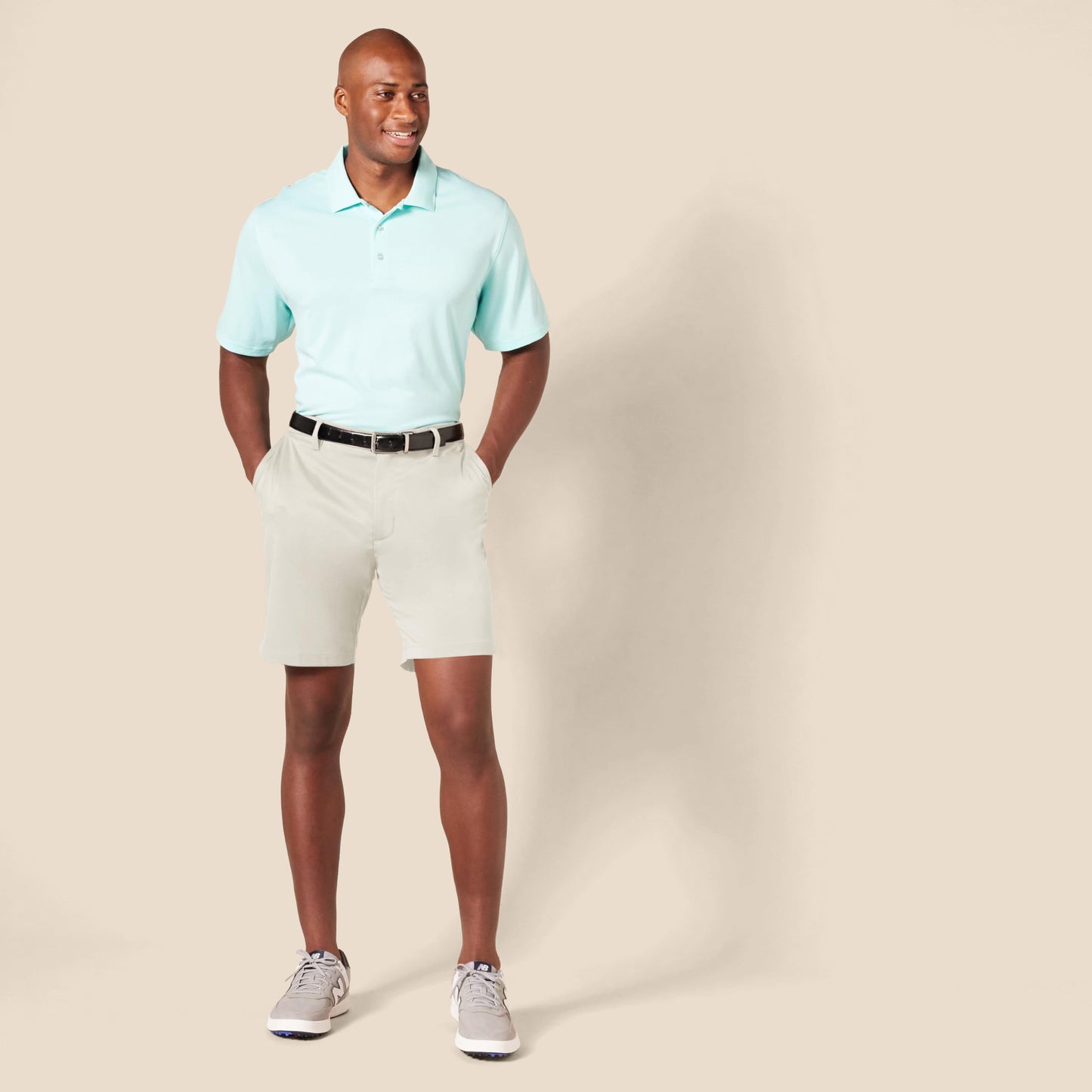 Amazon Essentials Men's Slim-Fit Stretch Golf Short