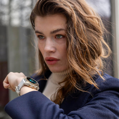 Garmin fēnix® 8 – 43mm, AMOLED, Premium Multisport GPS Smartwatch