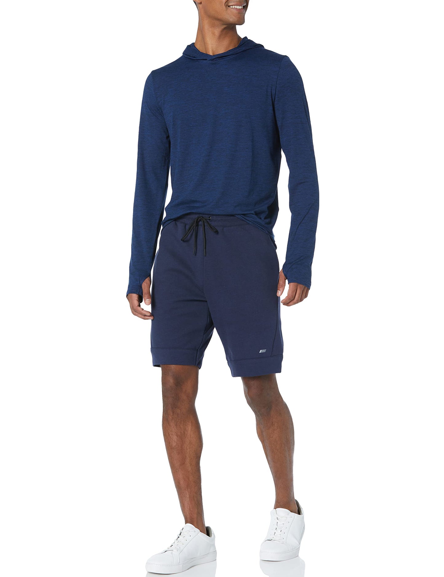 Amazon Essentials Men's Active Quick Dry Tech Stretch Long-Sleeve Hooded Pullover T-Shirt