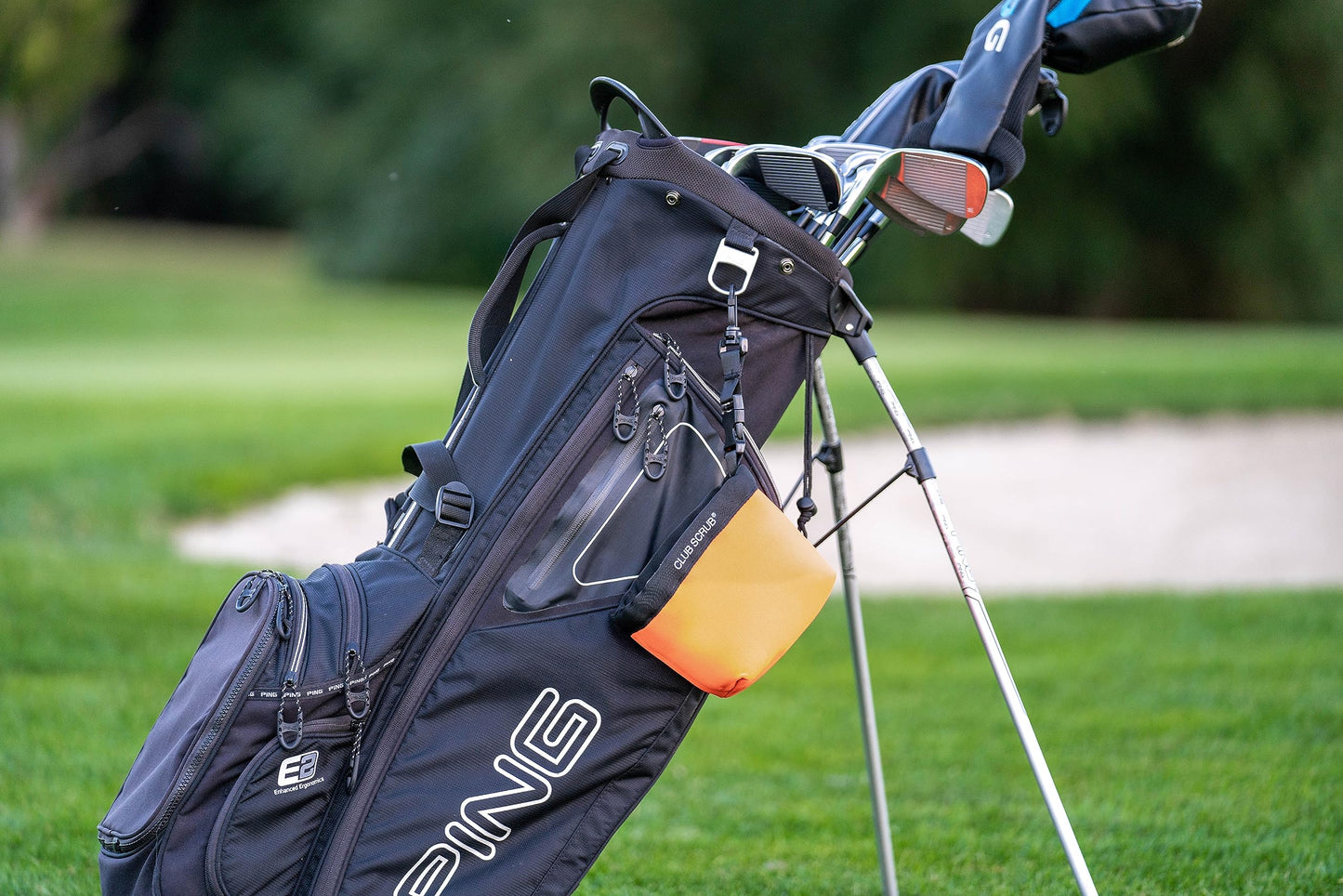Golf Club and Golf Ball Cleaning Bag