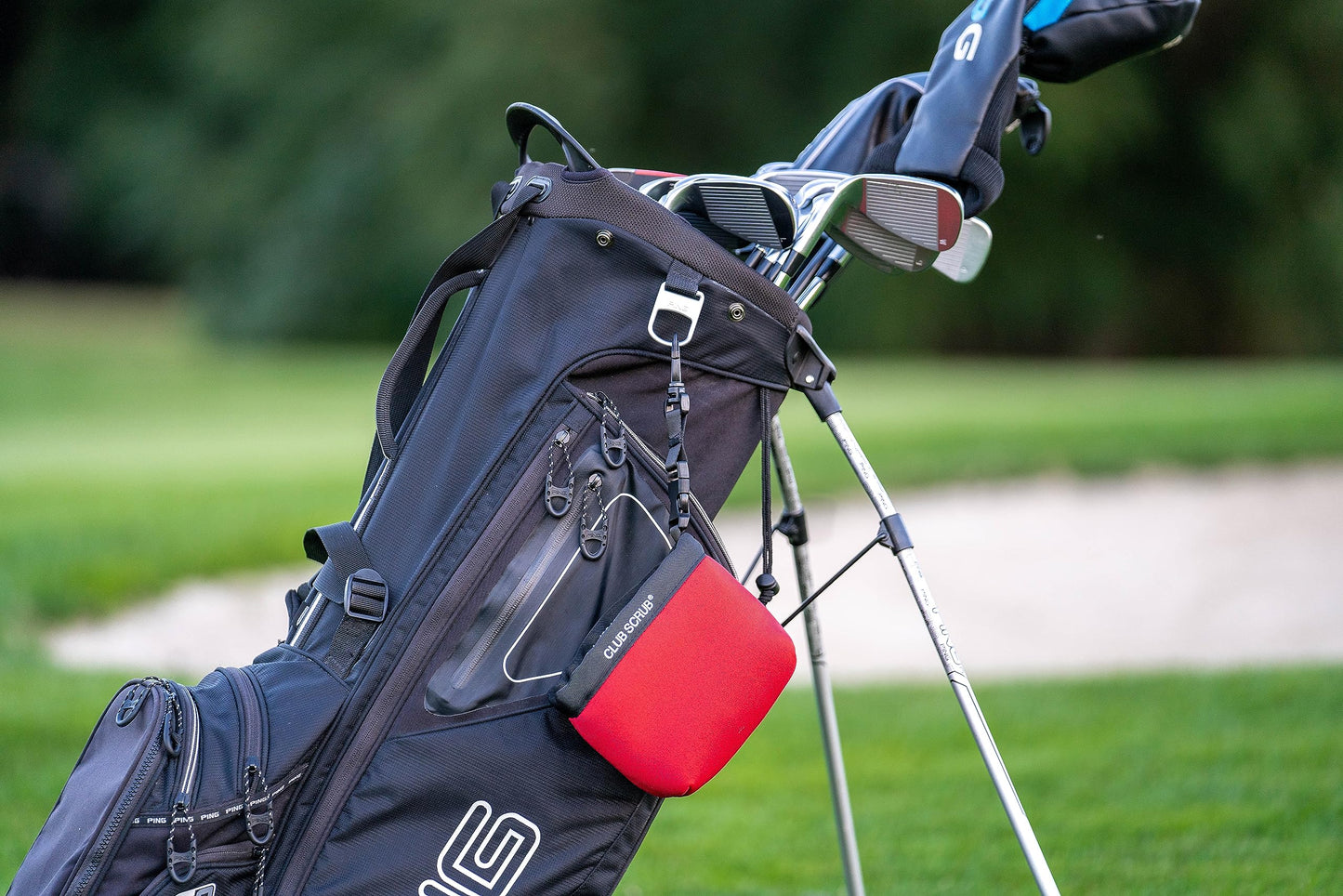 Golf Club and Golf Ball Cleaning Bag