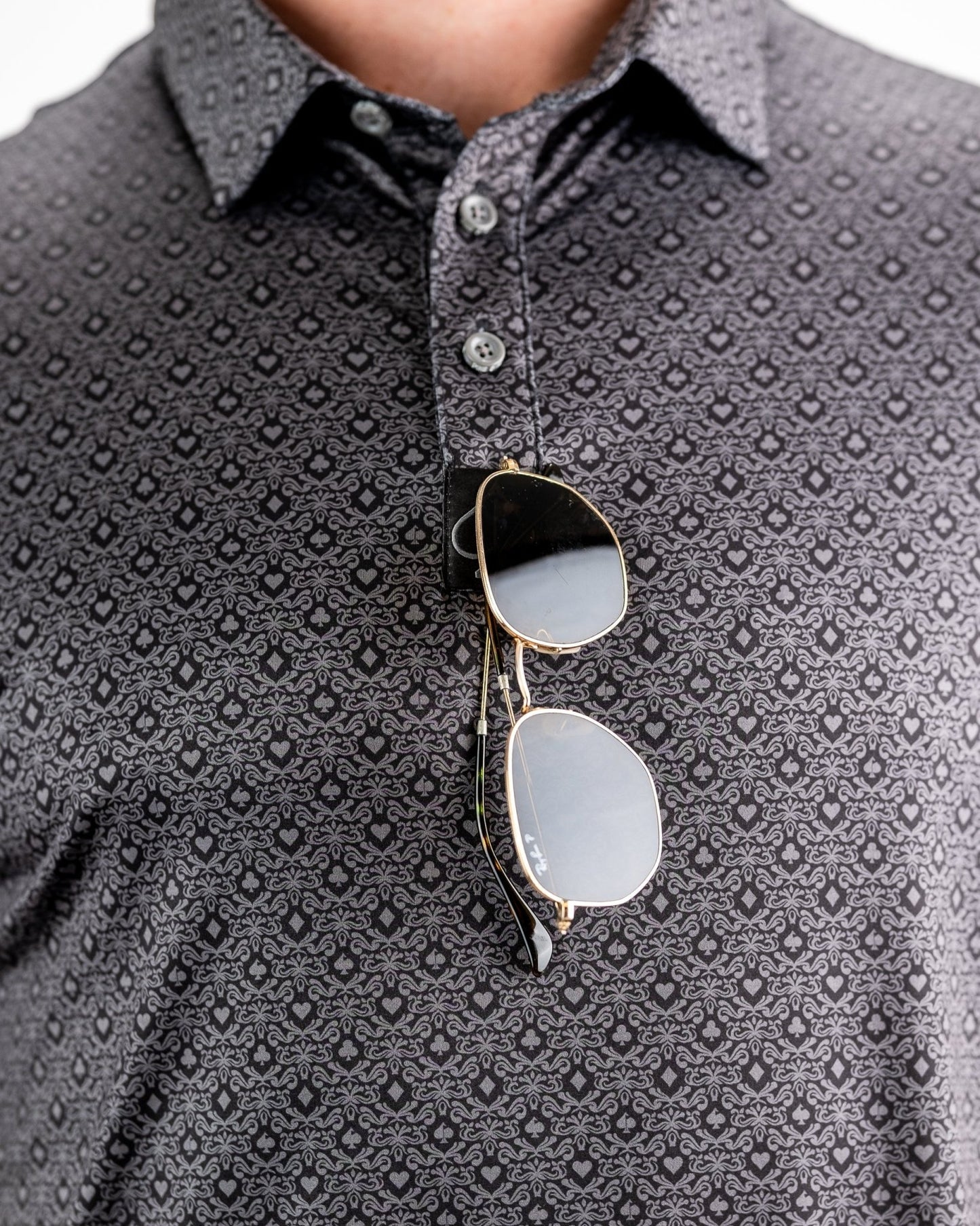 Big Blind - Pins and Aces