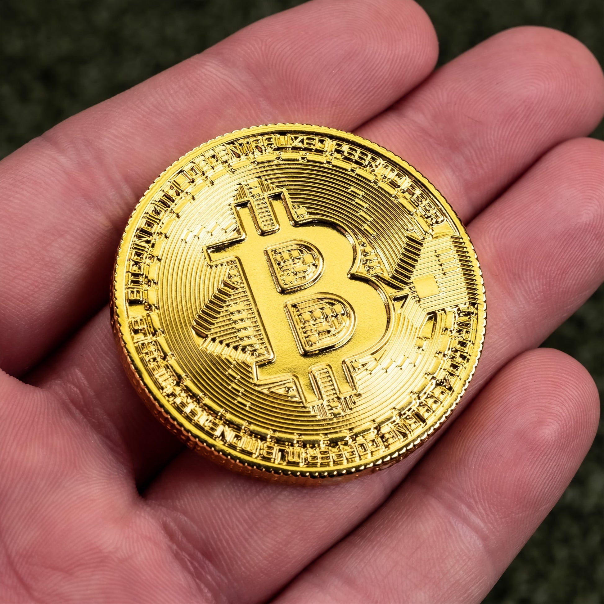 Bitcoin Ball Marker - Pins and Aces