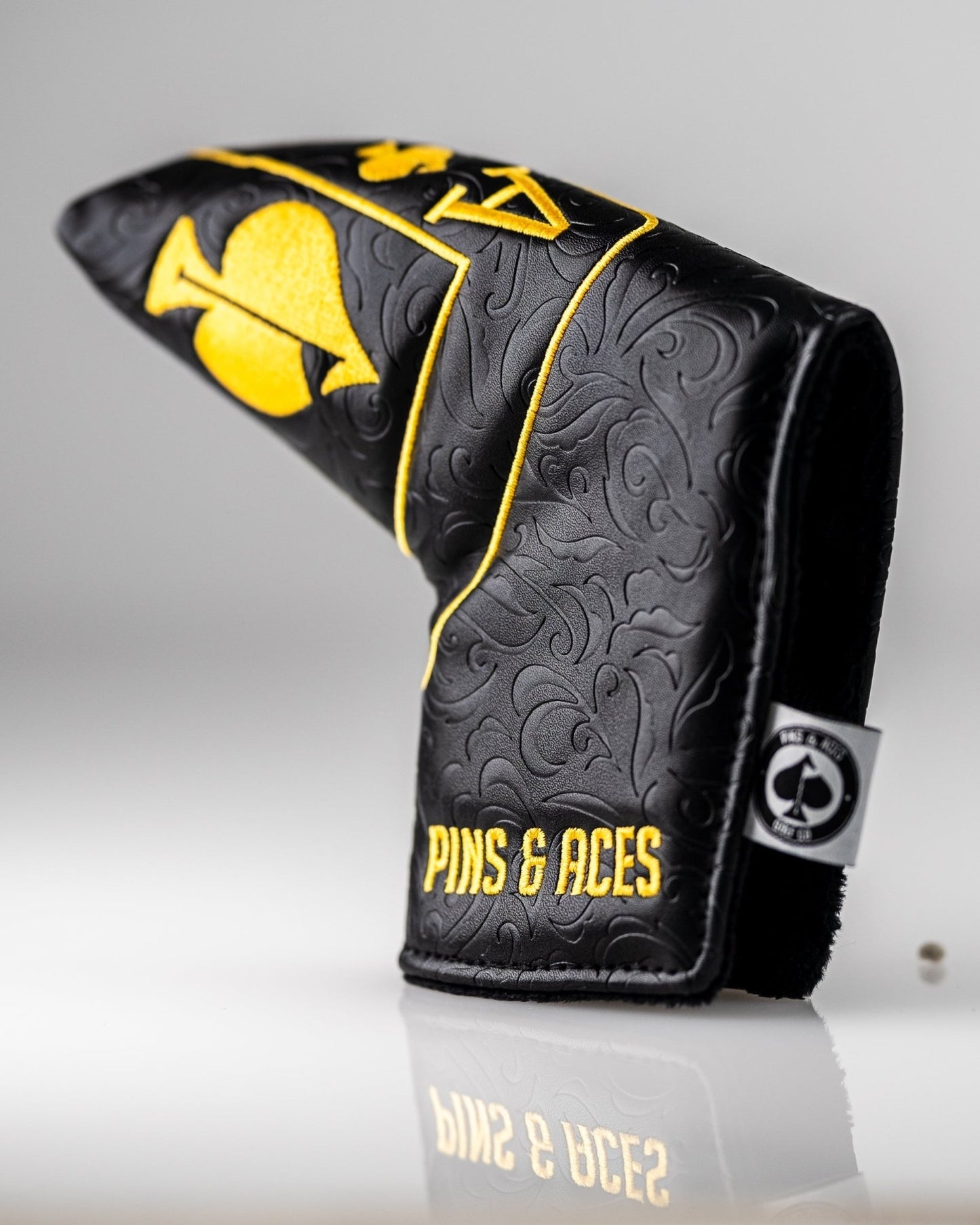 Black/Gold Ace of Spades - Blade Putter Cover - Pins and Aces