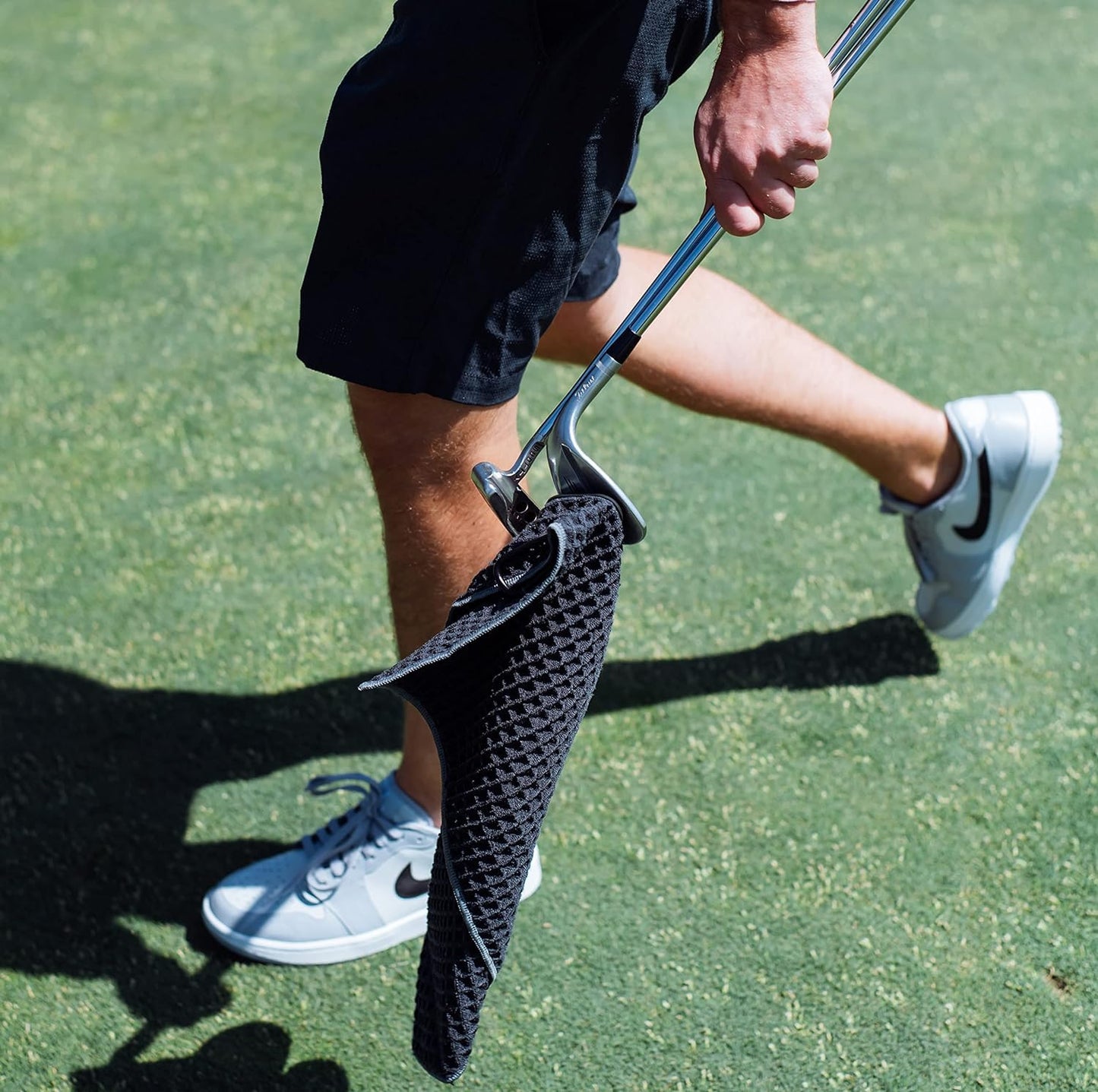 Blue Tees Golf Premium Magnetic Towel - Caddy Towel 18x36" - White