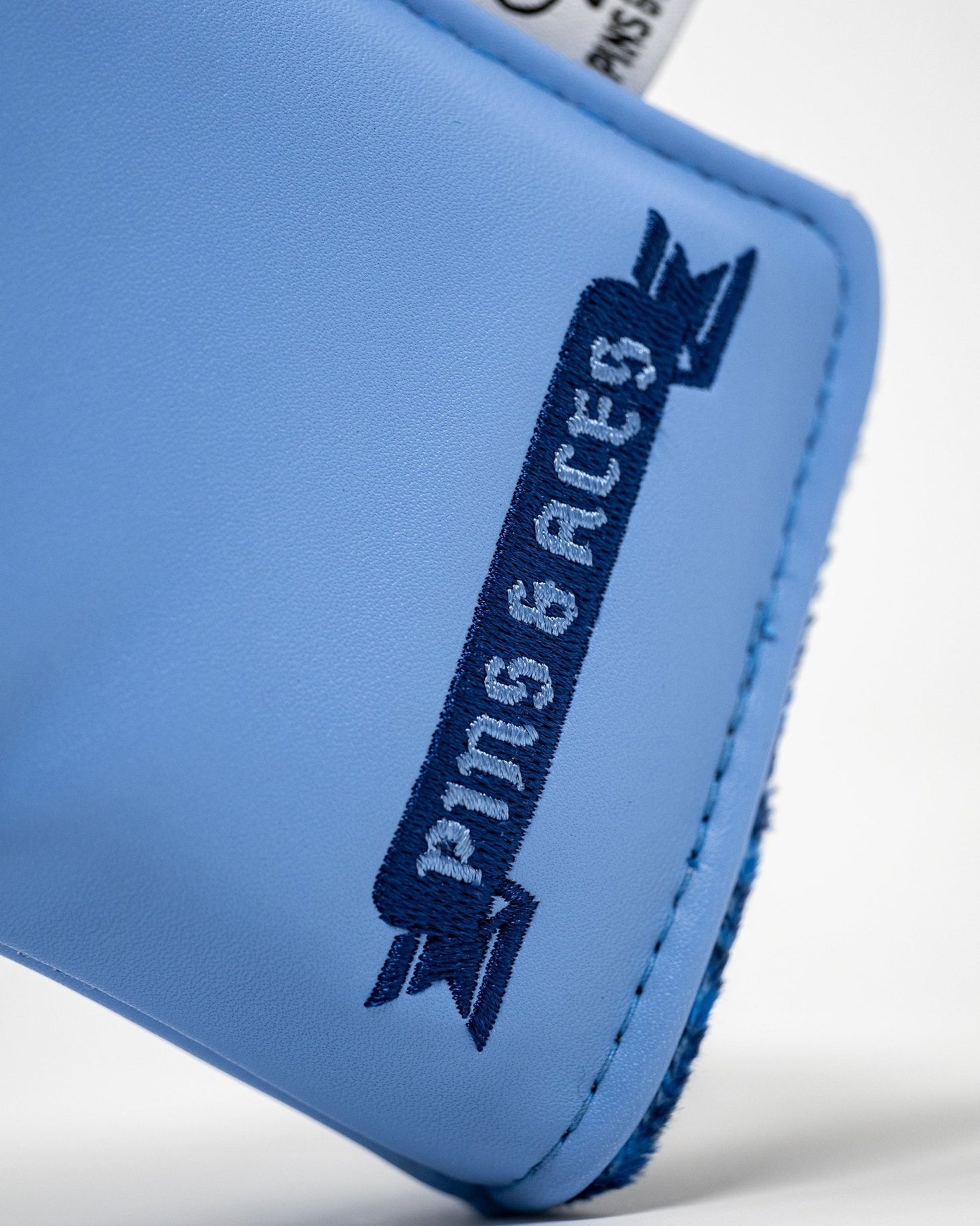Coat of Arms - Blade Putter Cover - Pins and Aces