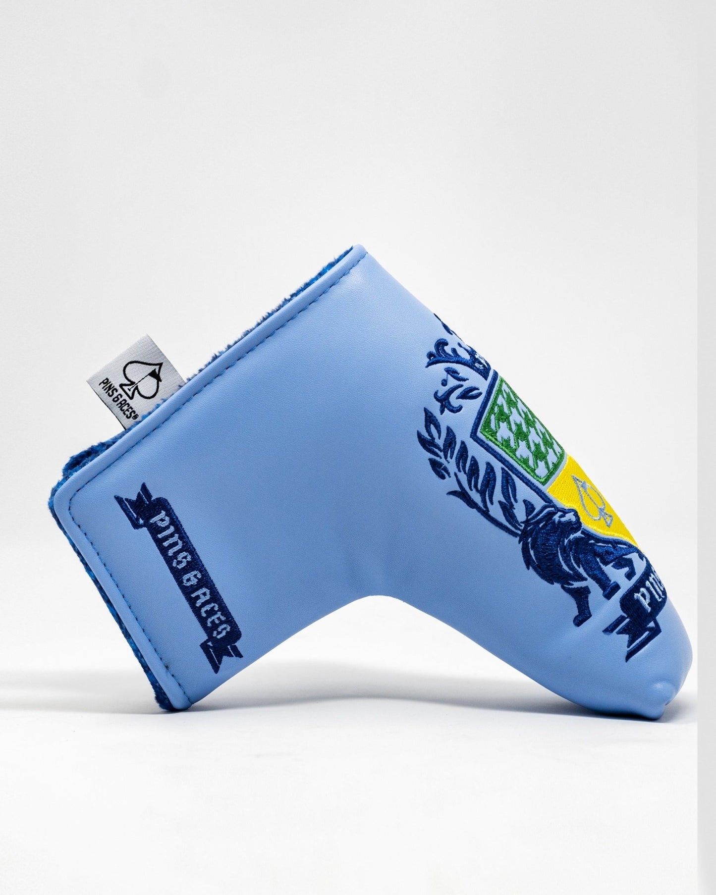 Coat of Arms - Blade Putter Cover - Pins and Aces