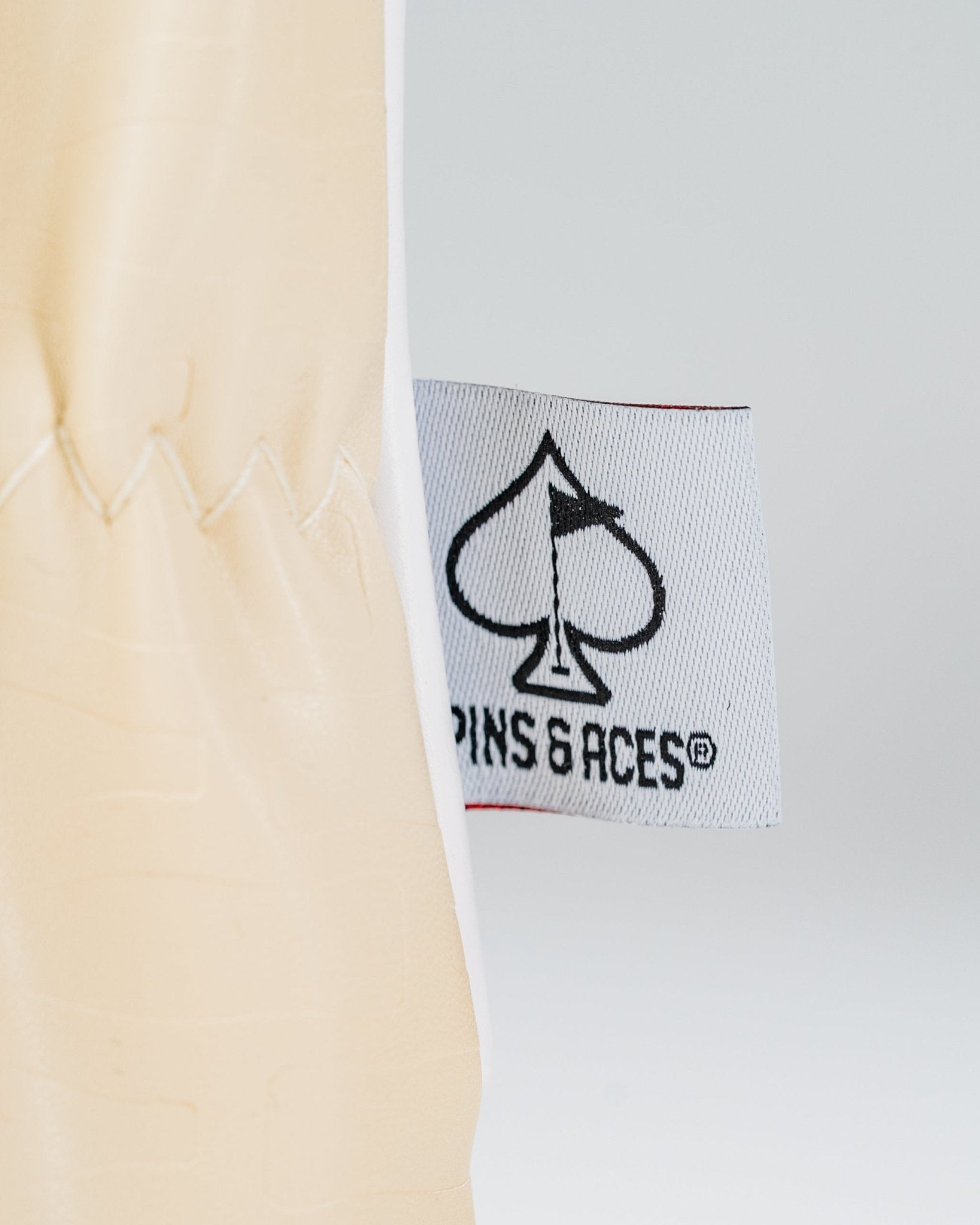 Coca-Cola - Hybrid Cover - Pins and Aces