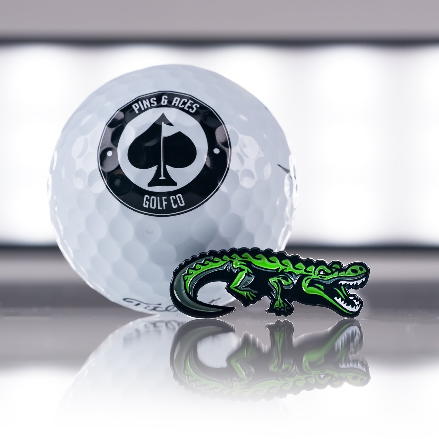 Crocodile Ball Marker - Pins and Aces