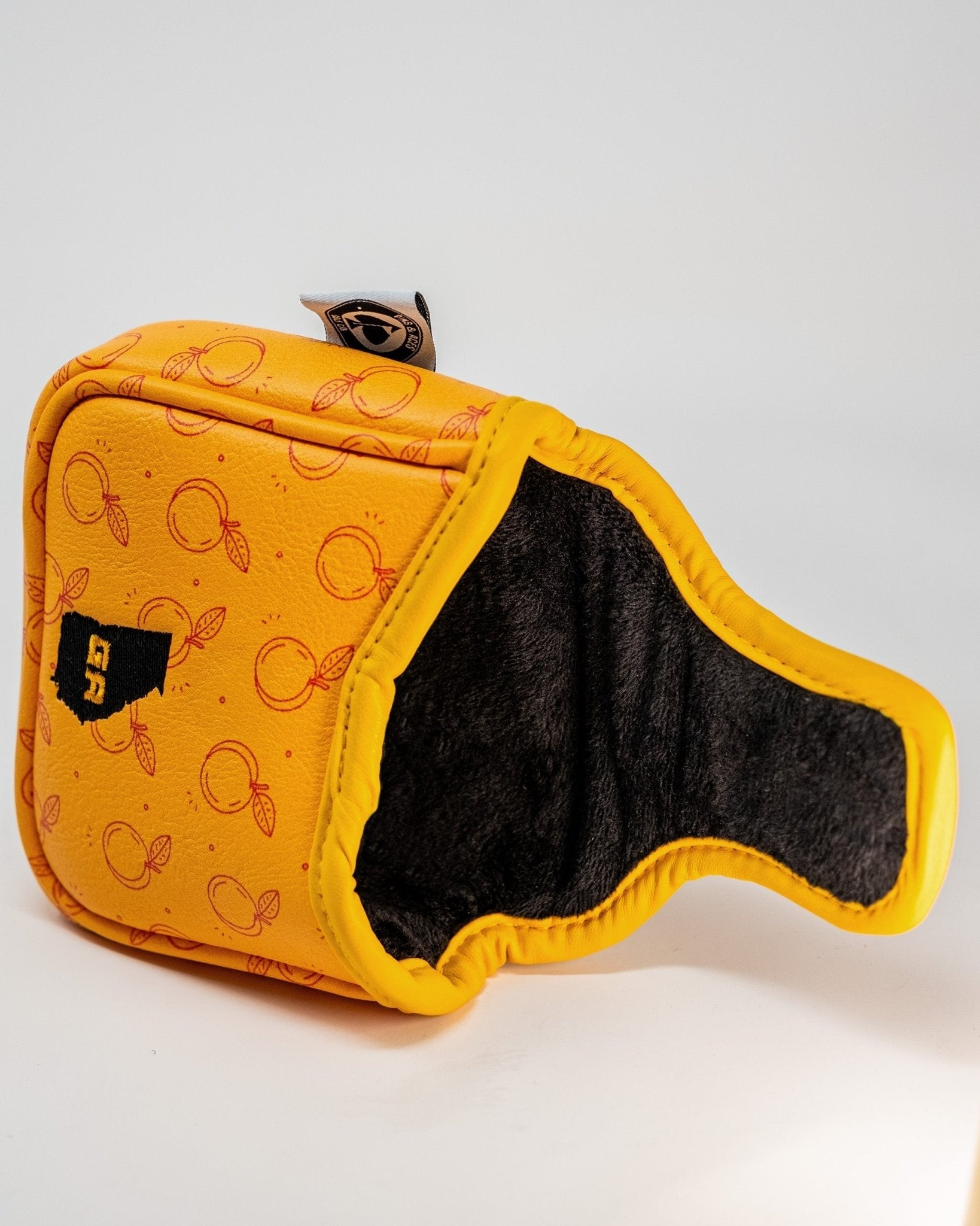 Dawg Country Mallet Cover - Pins and Aces