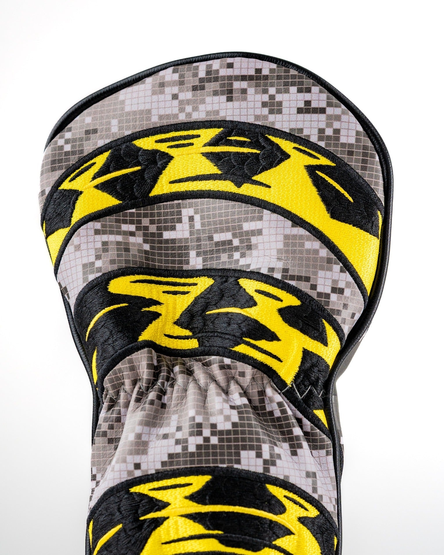Don't Tread On Me 2.0 - Fairway Cover - Pins and Aces