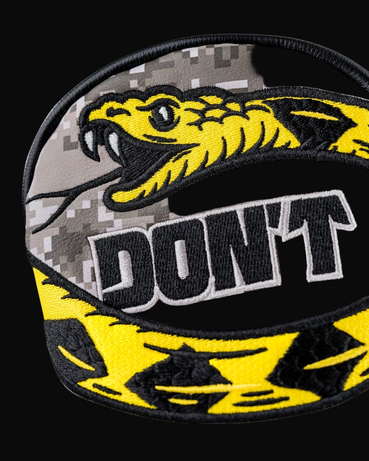 Don't Tread On Me 2.0 - Hybrid Cover - Pins and Aces