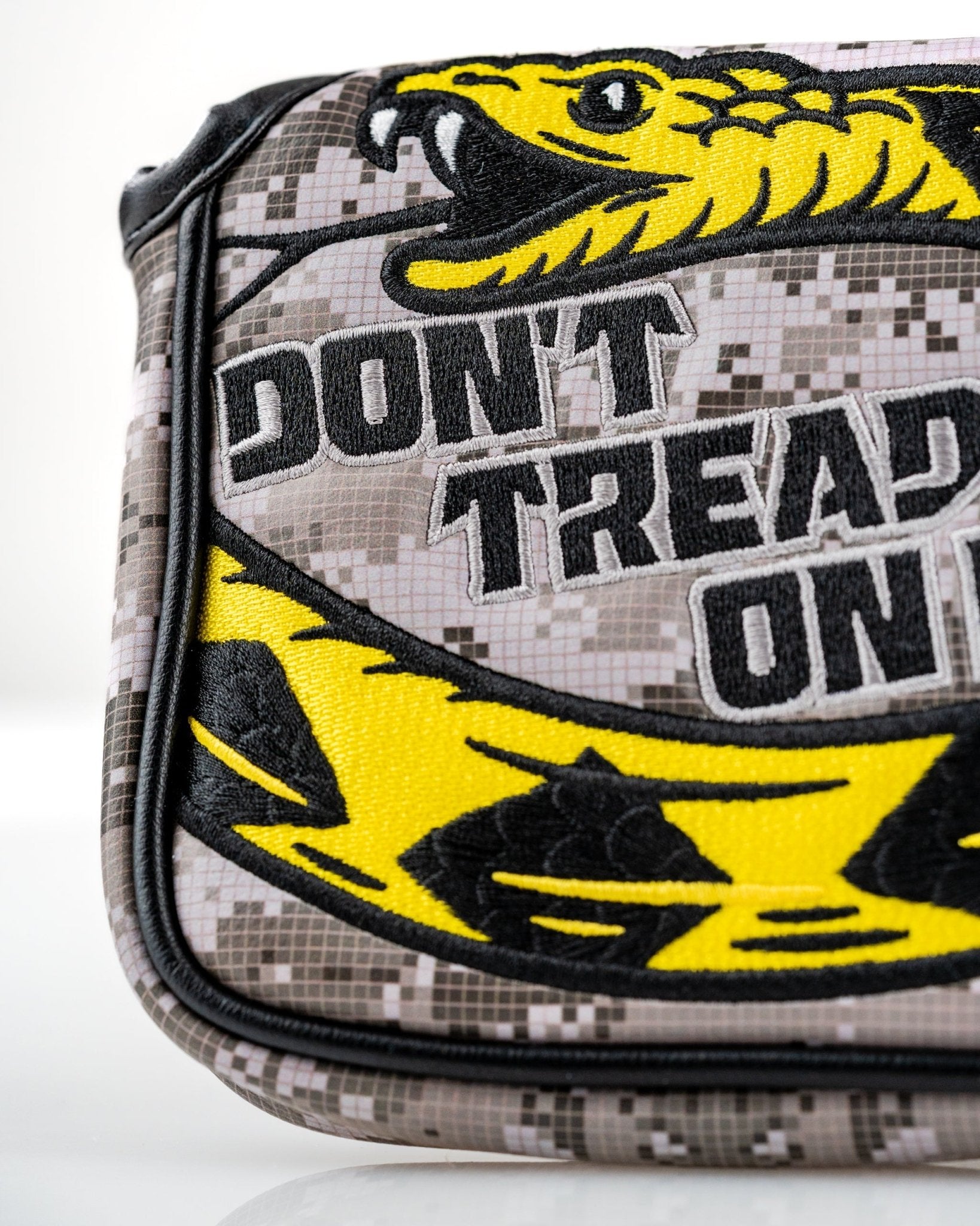 Don't Tread On Me 2.0 - Mallet Putter Cover - Pins and Aces