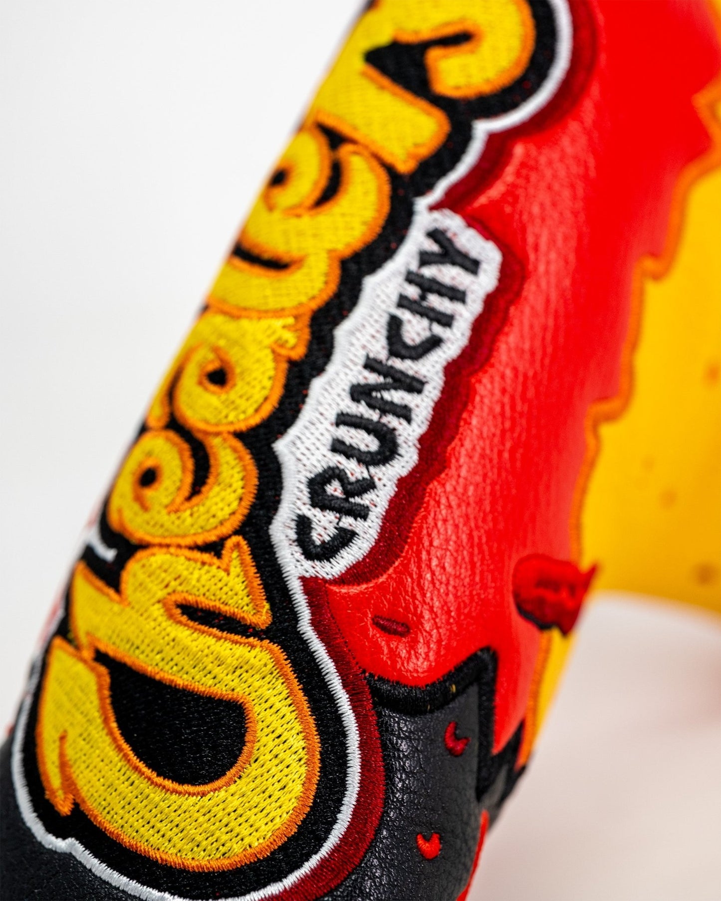 Flamin' Hot Cheaters - Blade Putter Cover - Pins and Aces