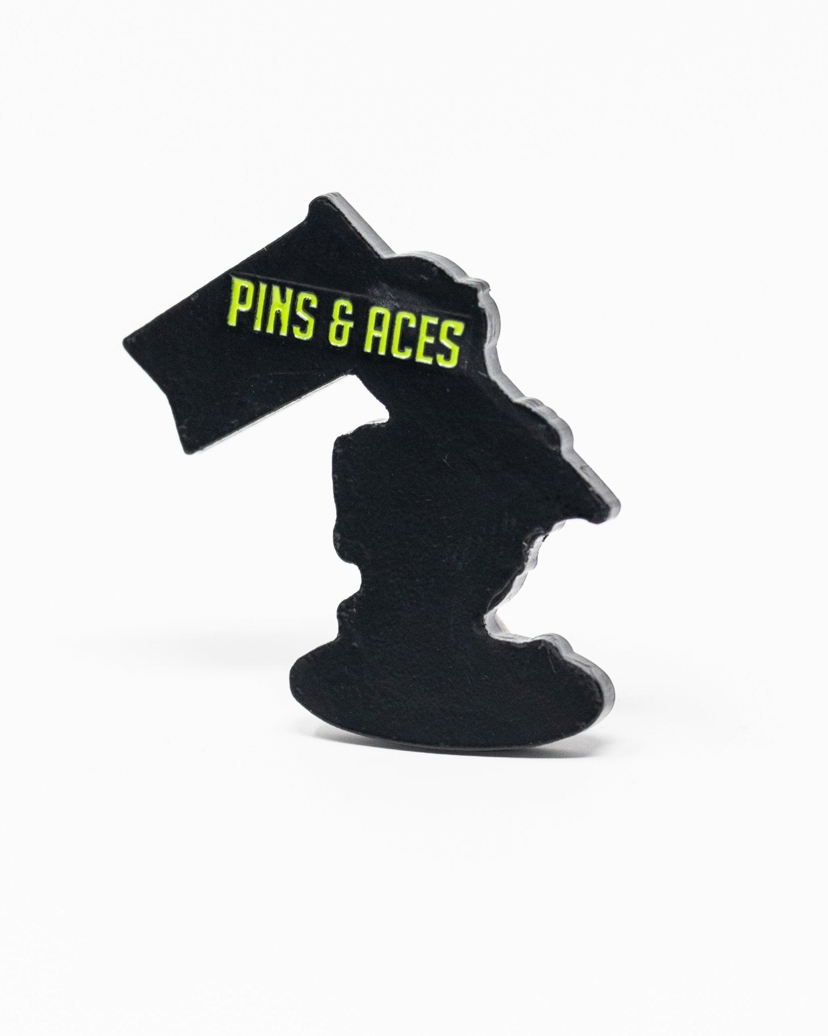 HEYDUDE - Alien Ball Marker - Pins and Aces