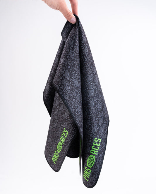 HEYDUDE - Black Hole Towel - Pins and Aces