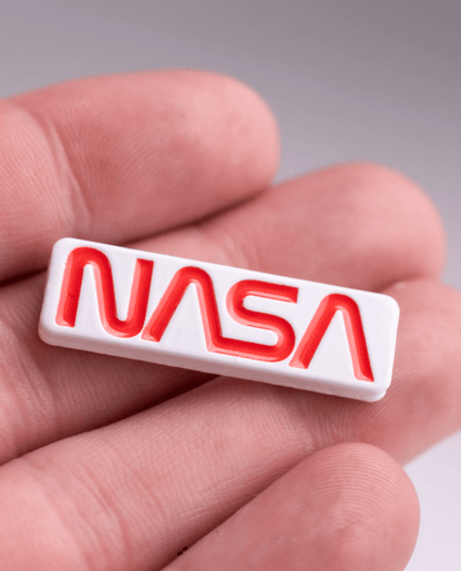 NASA "Worm" Ball Marker - Pins and Aces