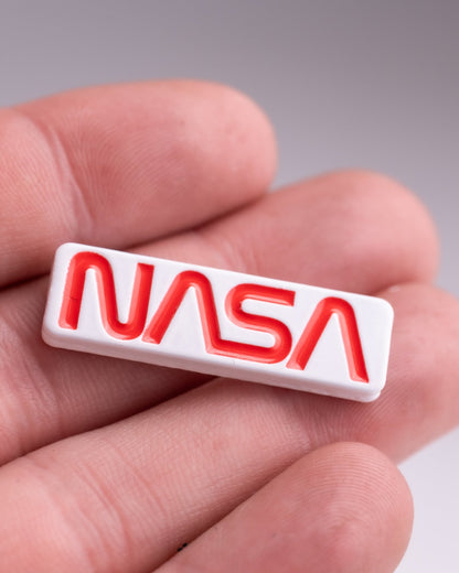 NASA "Worm" Ball Marker - Pins and Aces