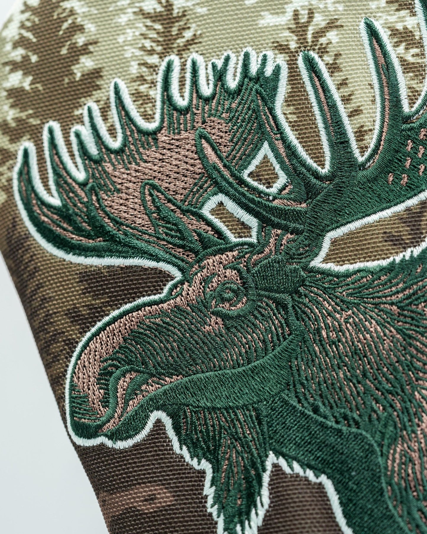 Open Season Moose - Driver Cover - Pins and Aces