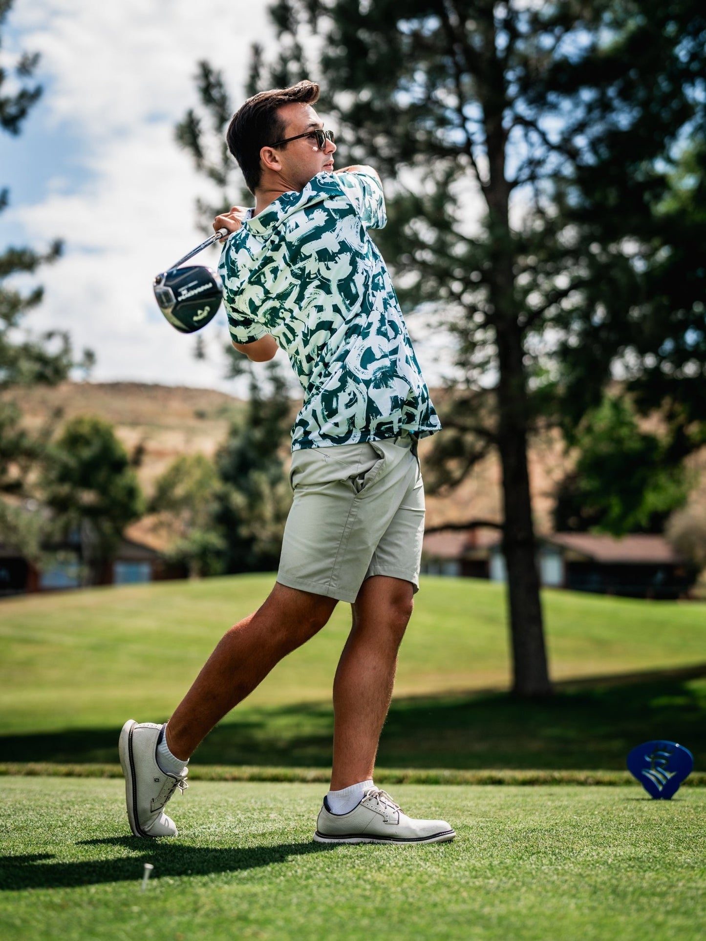 Paint Strokes Green - Pins and Aces