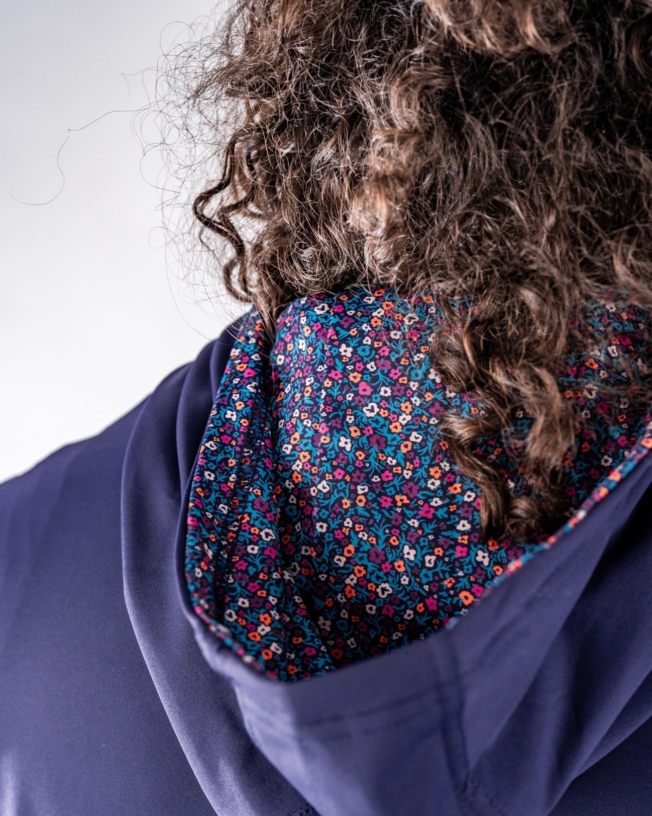 Performance Golf Hoodie - Lavender Flower Power - Pins and Aces