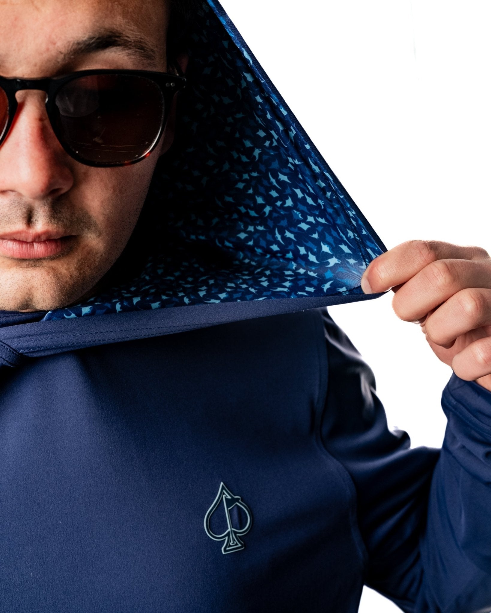 Performance Golf Hoodie - Manta Ray - Pins and Aces