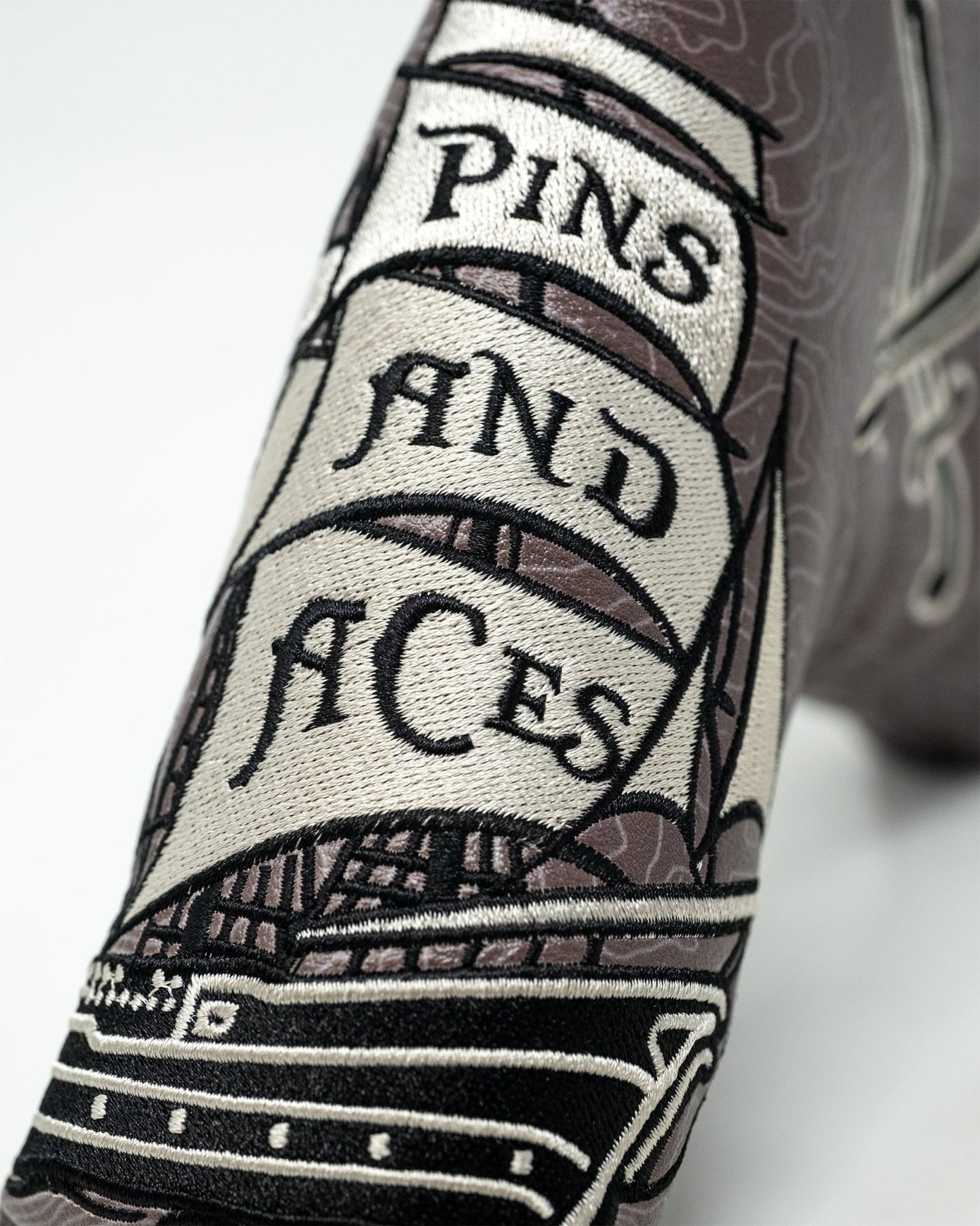 Pirate - Blade Putter Cover - Pins and Aces