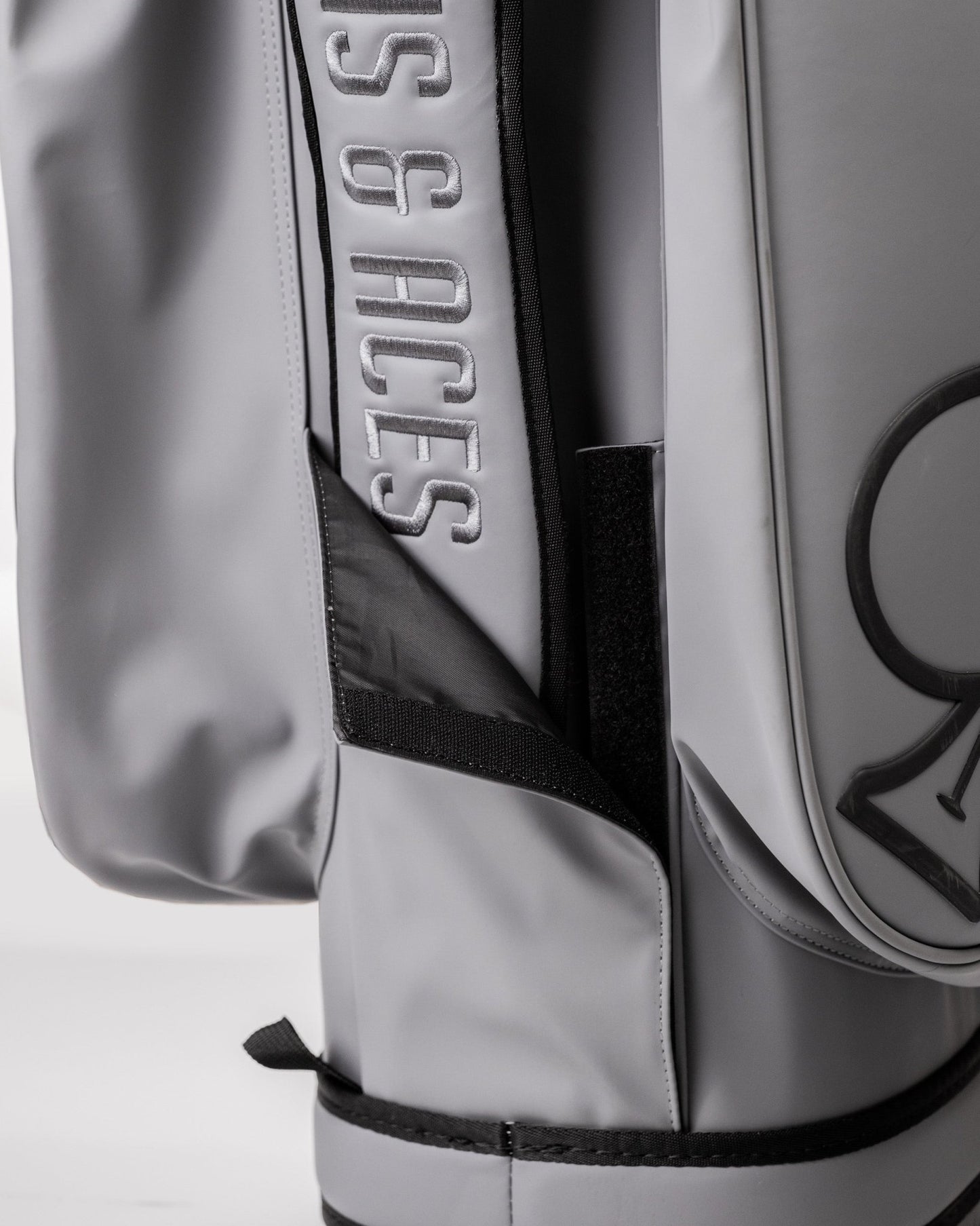 Player Preferred™ Cart Bag - Flat Ash - Pins and Aces