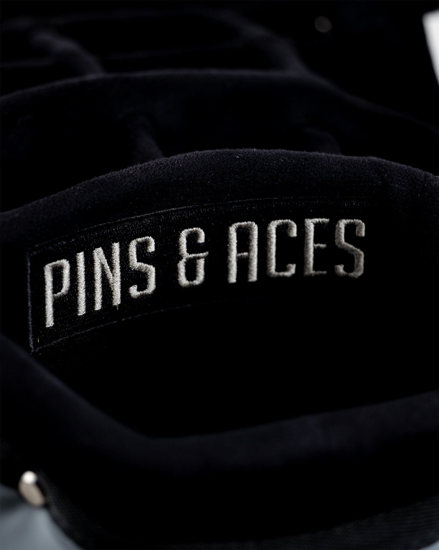 Player Preferred™ Cart Bag - Flat Ash - Pins and Aces