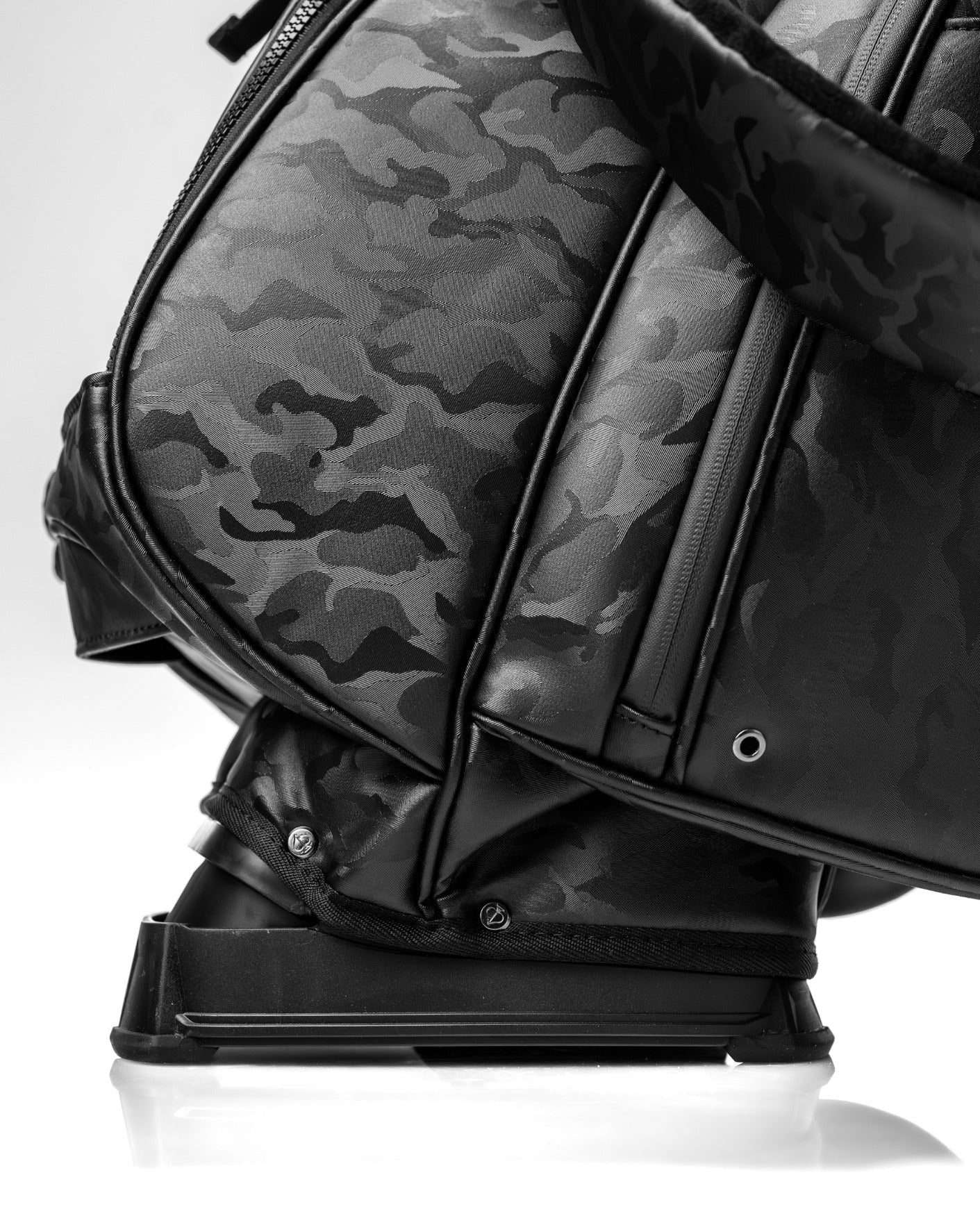 Player Preferred™ Golf Bag - Black Camo - Pins and Aces