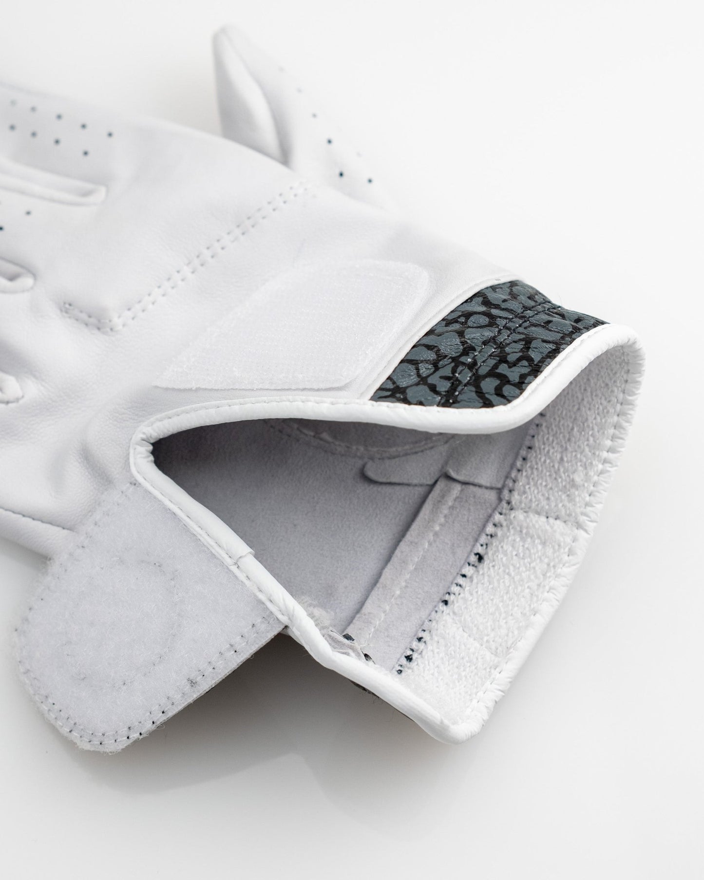 Premium Tour Glove - Elephant Print - Pins and Aces