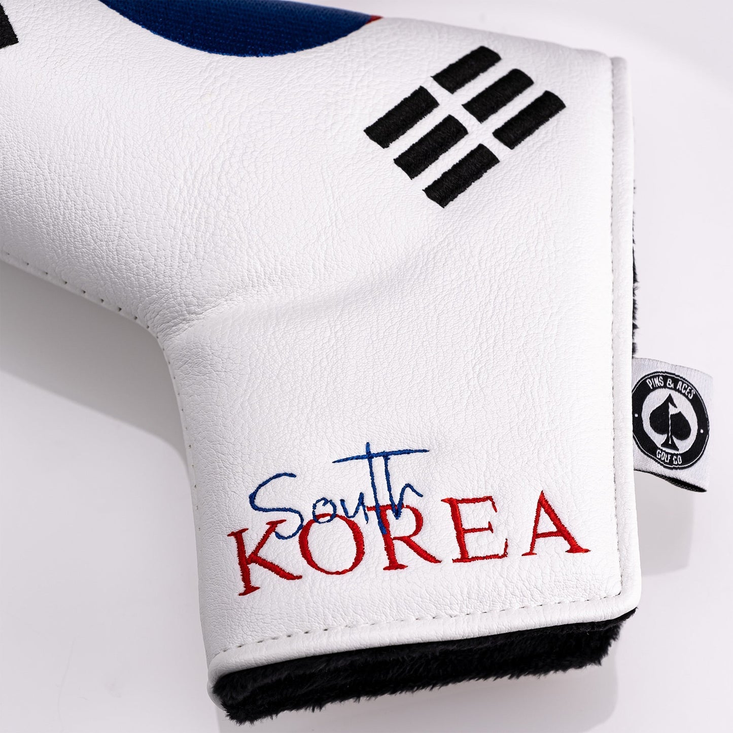 South Korea - Blade Putter Cover - Pins and Aces
