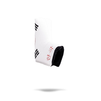 South Korea - Blade Putter Cover - Pins and Aces