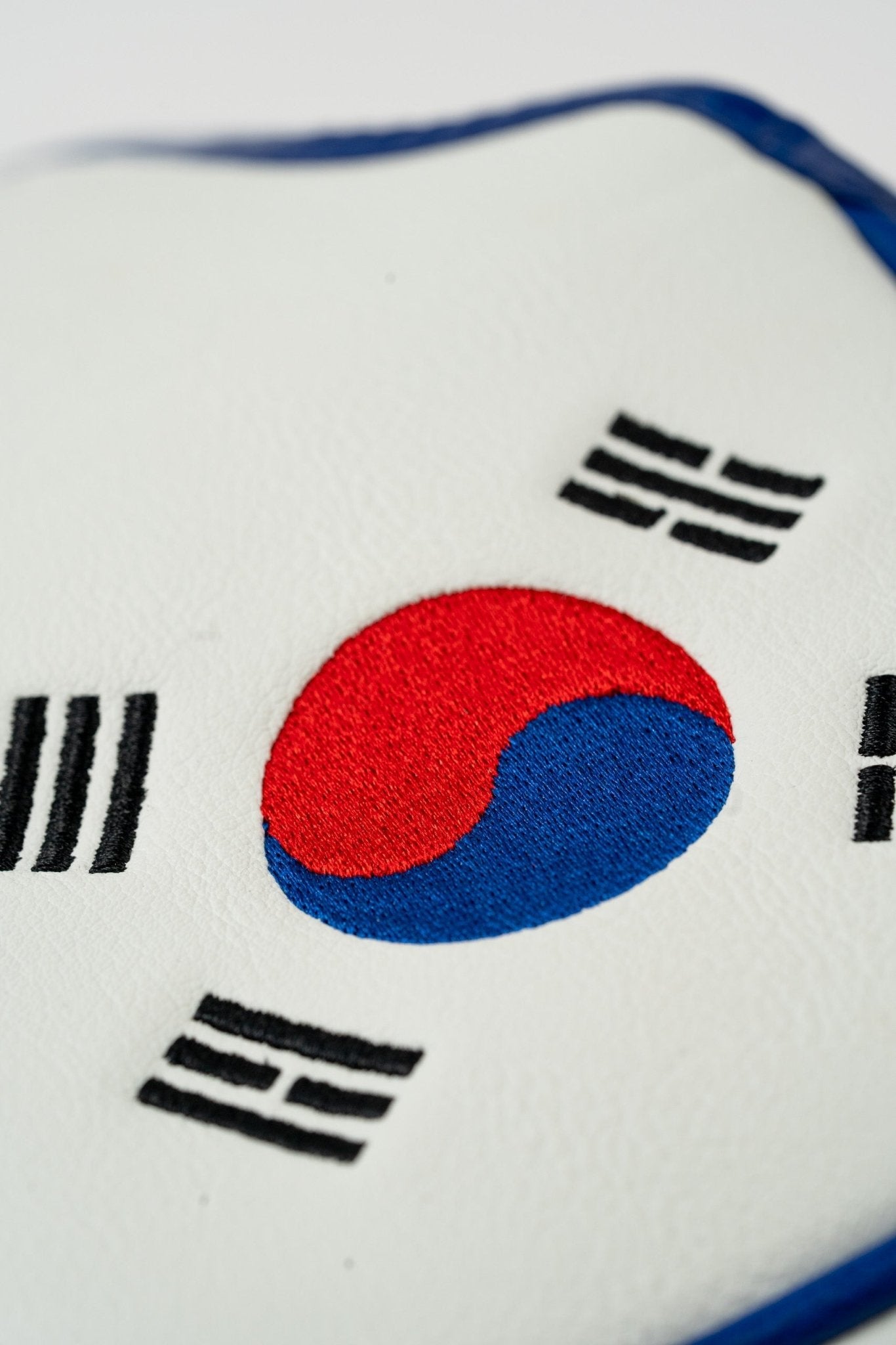 South Korea - Mallet Putter Cover - Pins and Aces