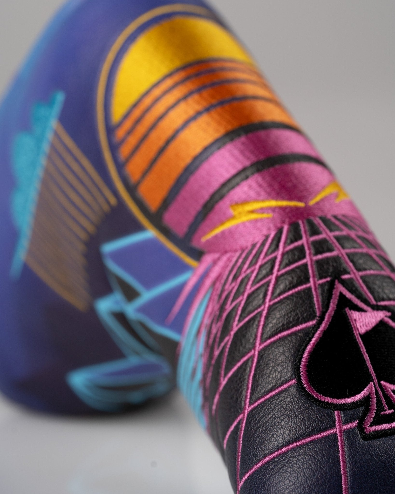Synthwave - Blade Putter Cover - Pins and Aces