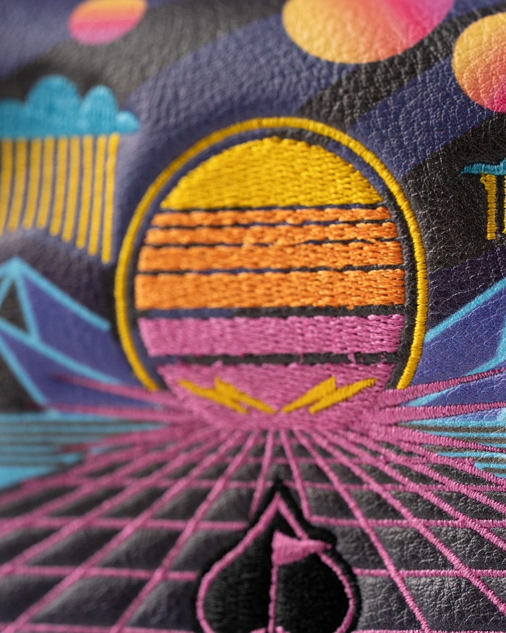Synthwave - Mallet Putter Cover - Pins and Aces