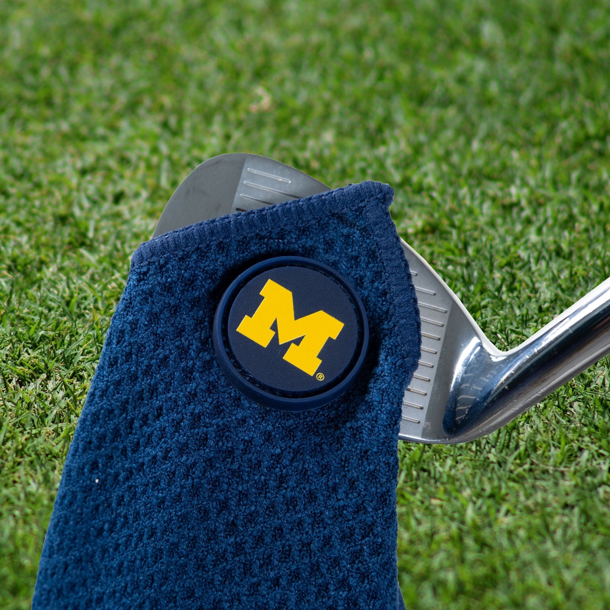 Team Golf Michigan Magnetic Golf Towel - Team Golf USA