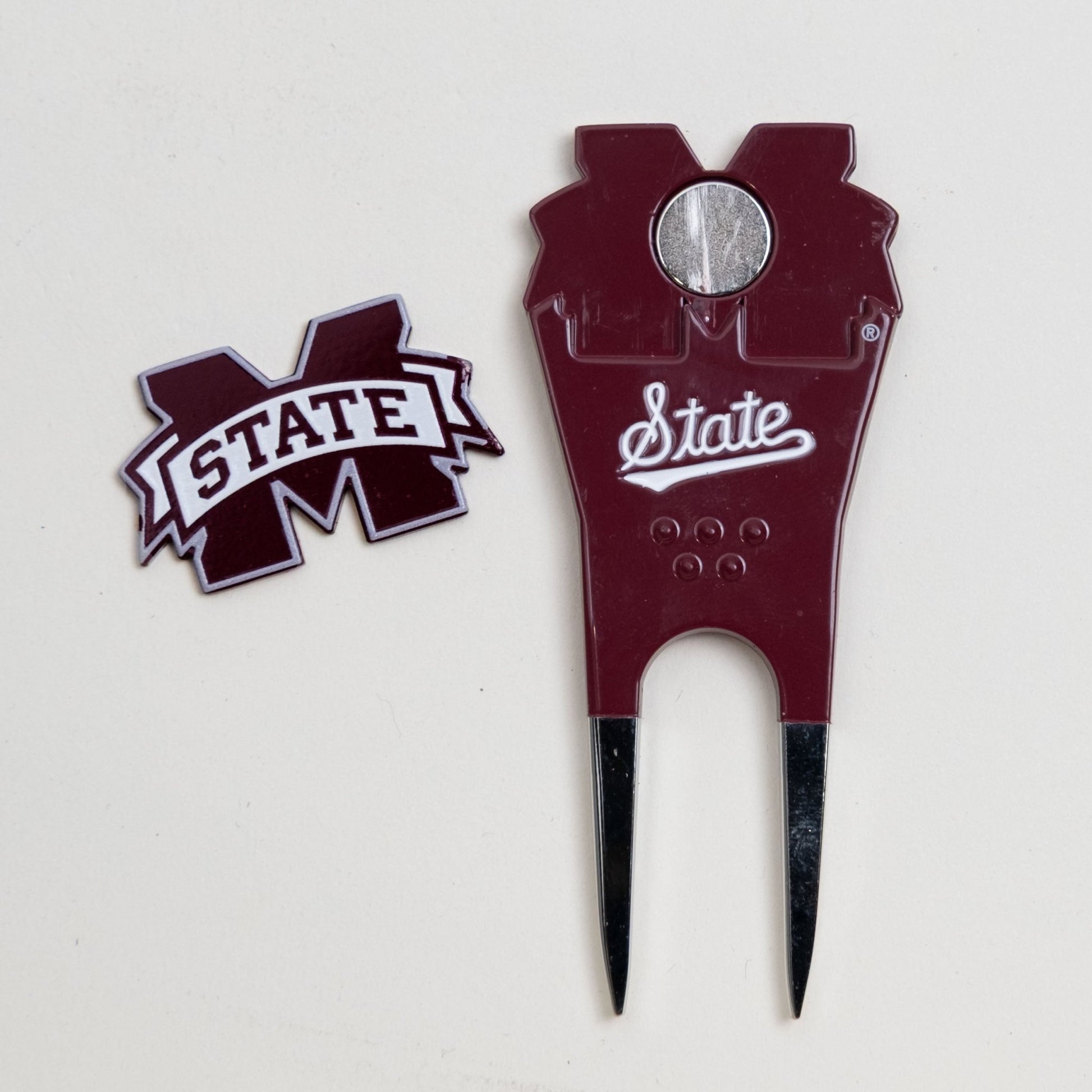 Team Golf Mississippi St Divot Tools - Custom Shaped - 
