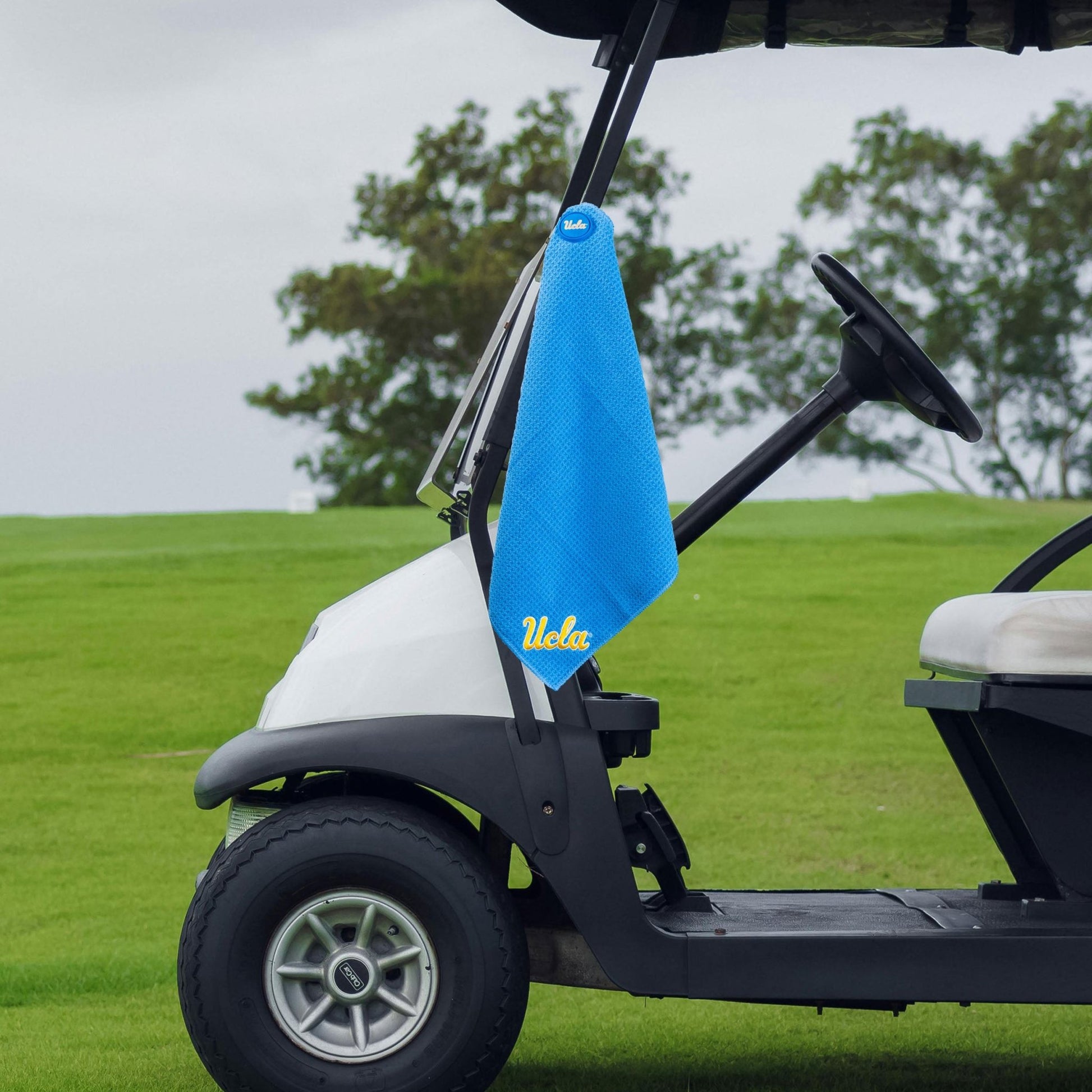 Team Golf UCLA Magnetic Golf Towel - Team Golf USA