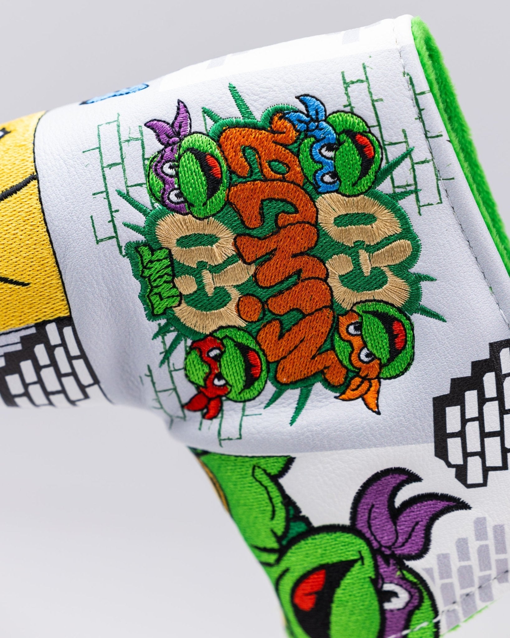 TMNT - Comics Blade Cover - Pins and Aces
