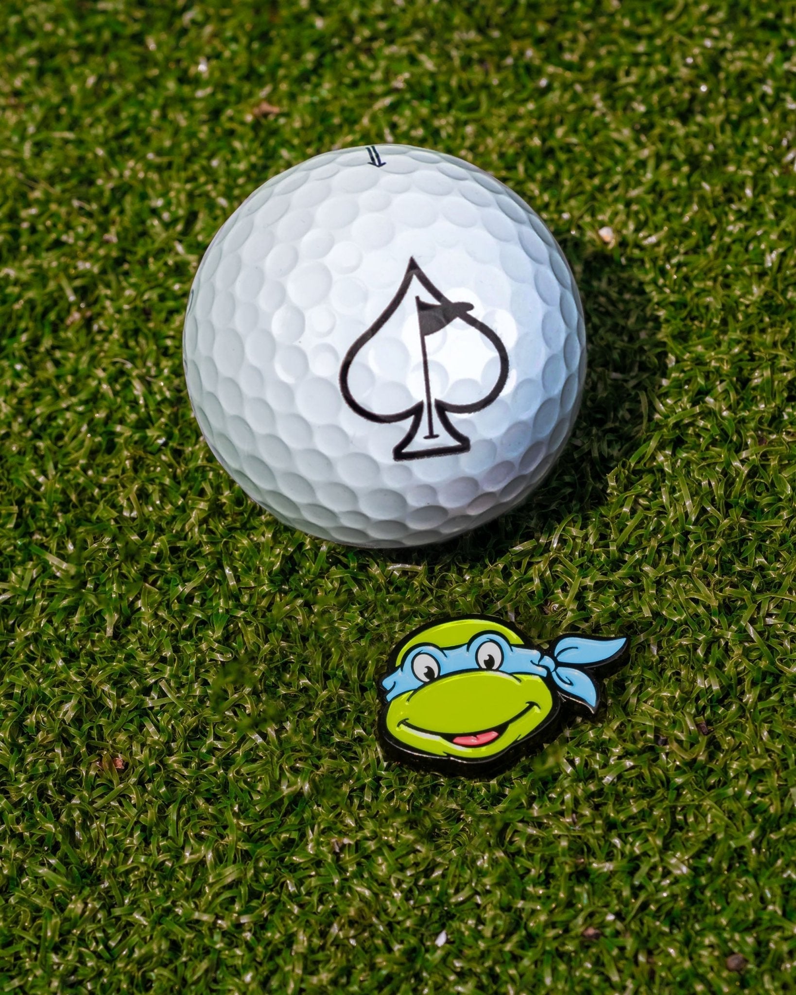 TMNT - Leonardo Ball Marker - Pins and Aces