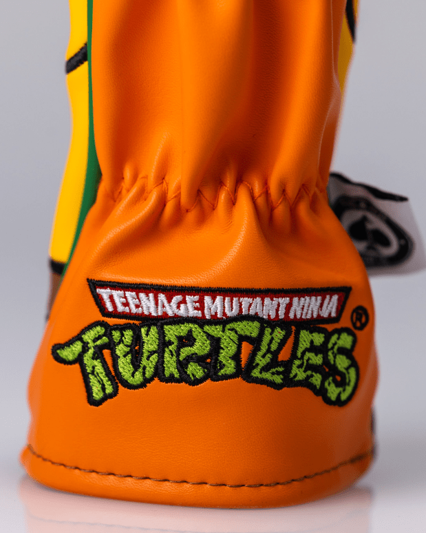 TMNT - Michelangelo Hybrid Cover - Pins and Aces