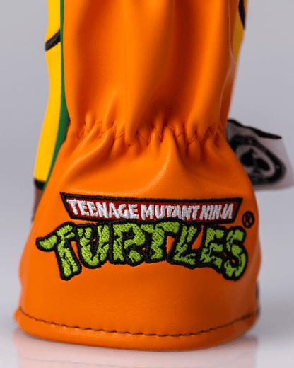TMNT - Michelangelo Hybrid Cover - Pins and Aces