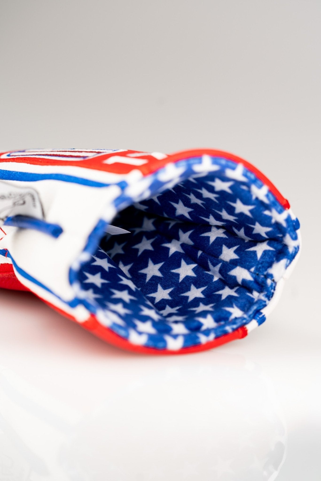 USA Tribute 2.0 - Hybrid Cover - Pins and Aces