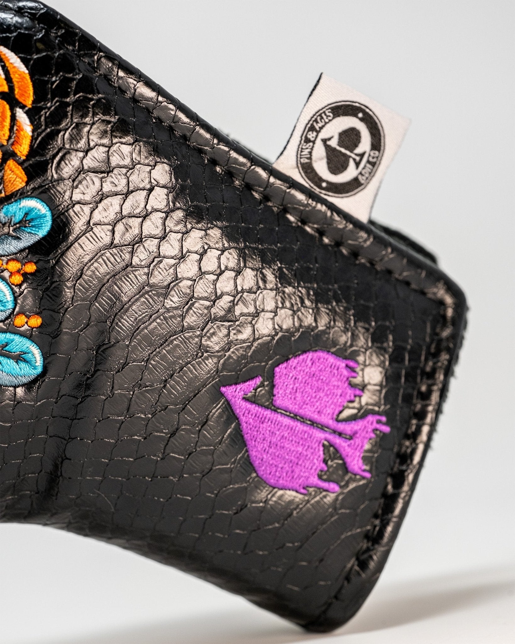 Venom Blade Putter Cover - Pins and Aces