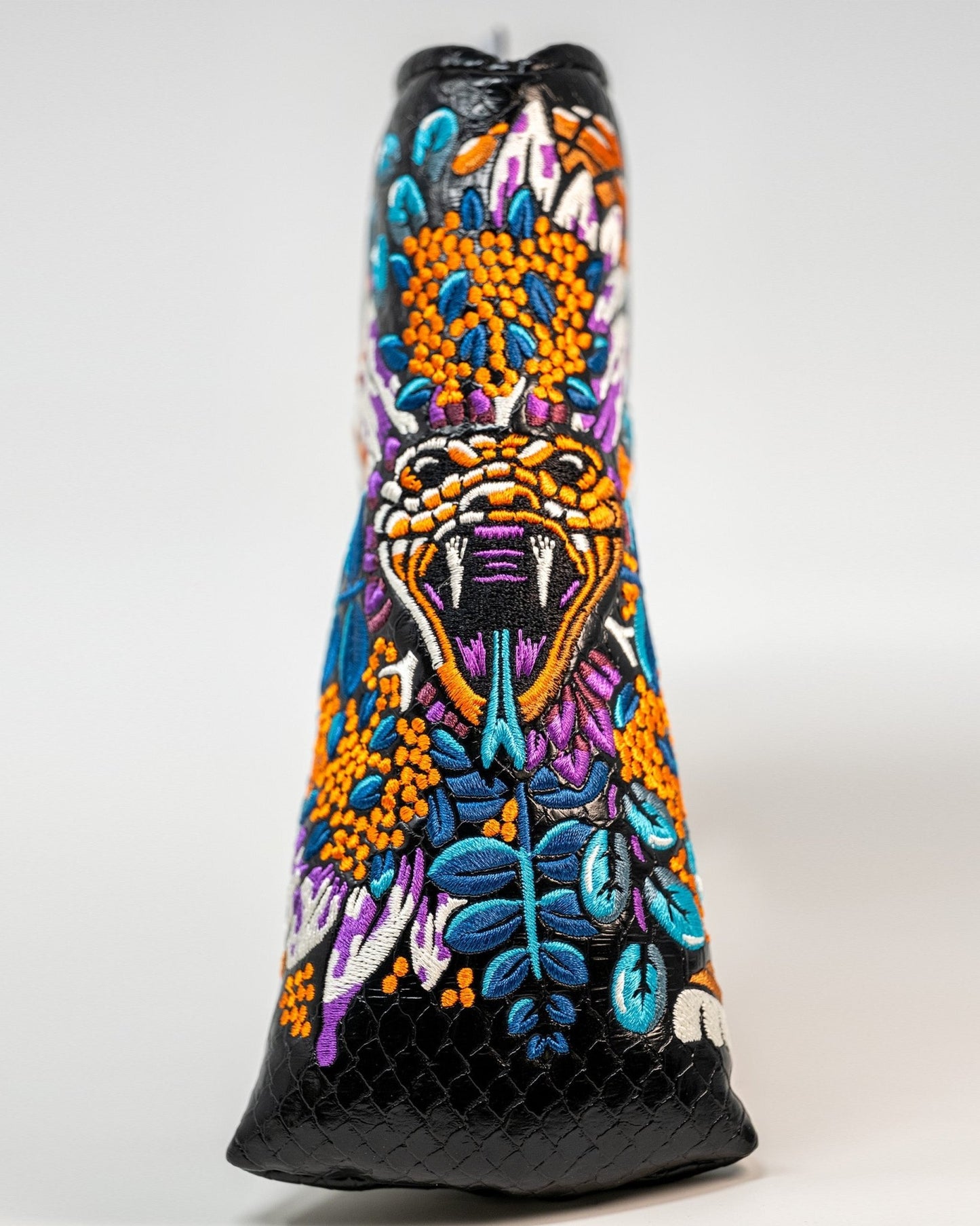 Venom Blade Putter Cover - Pins and Aces