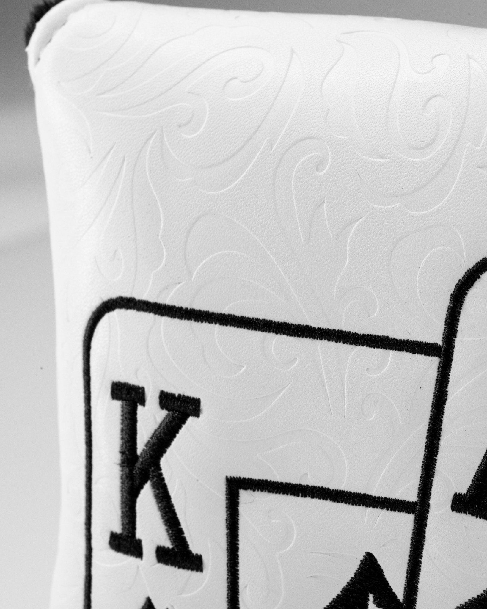 White Out Ace of Spades - Center Shaft Mallet Putter Cover - Pins and Aces