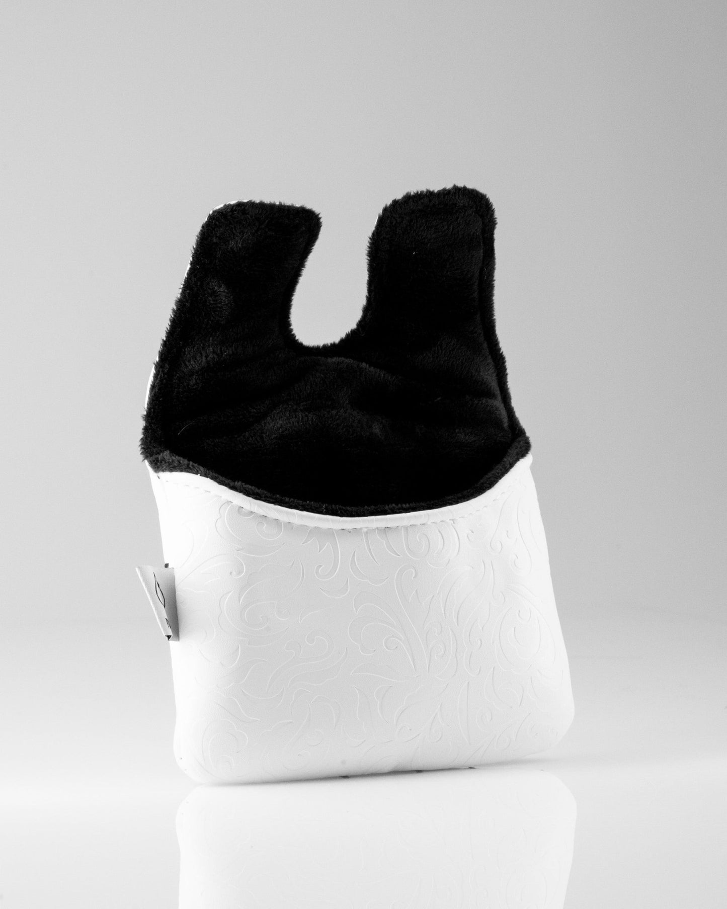 White Out Ace of Spades - Center Shaft Mallet Putter Cover - Pins and Aces