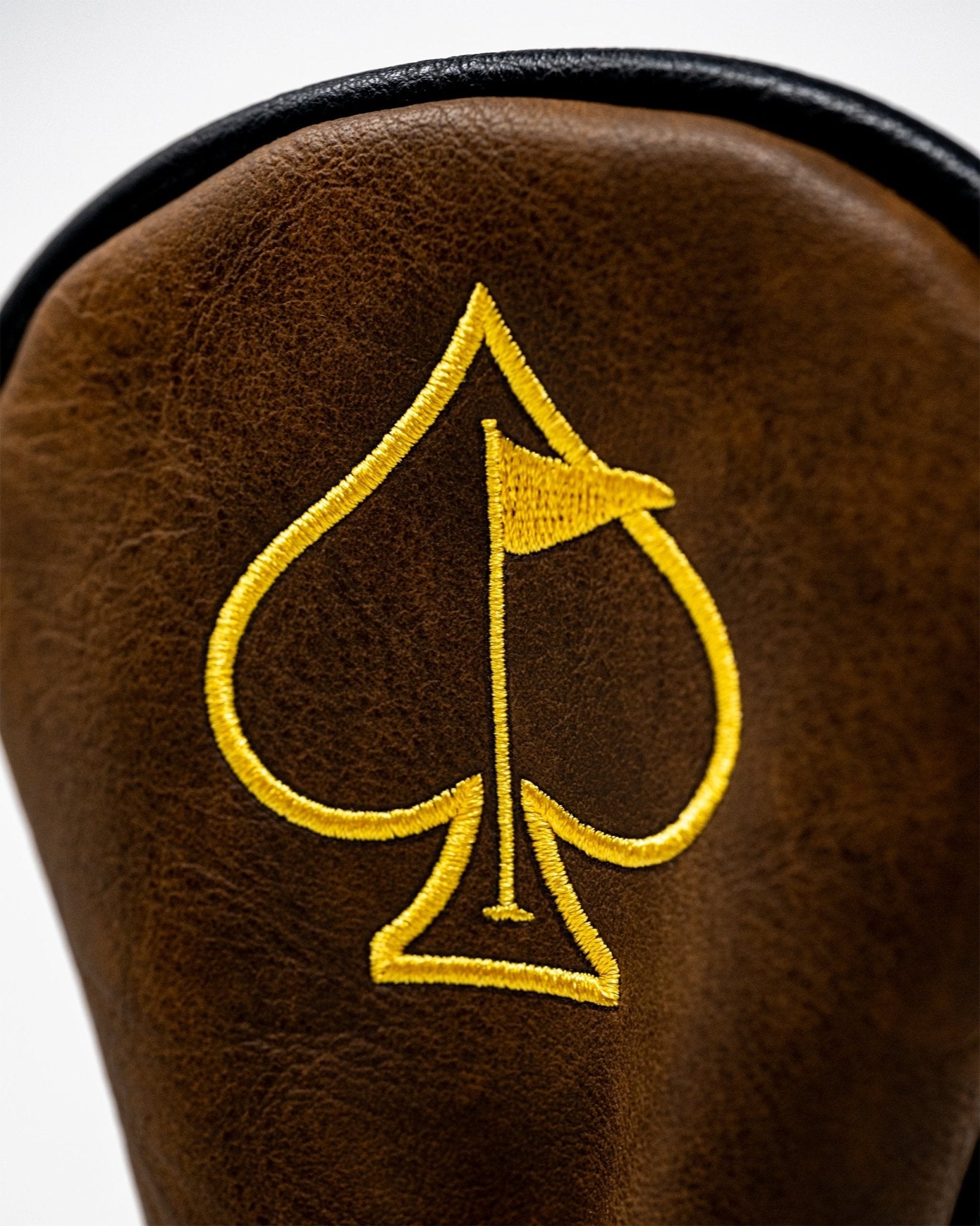Yellowstone Hybrid Cover - Pins and Aces